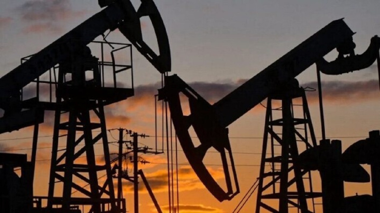ثبات قیمت نفت پس از رشد هفتگی