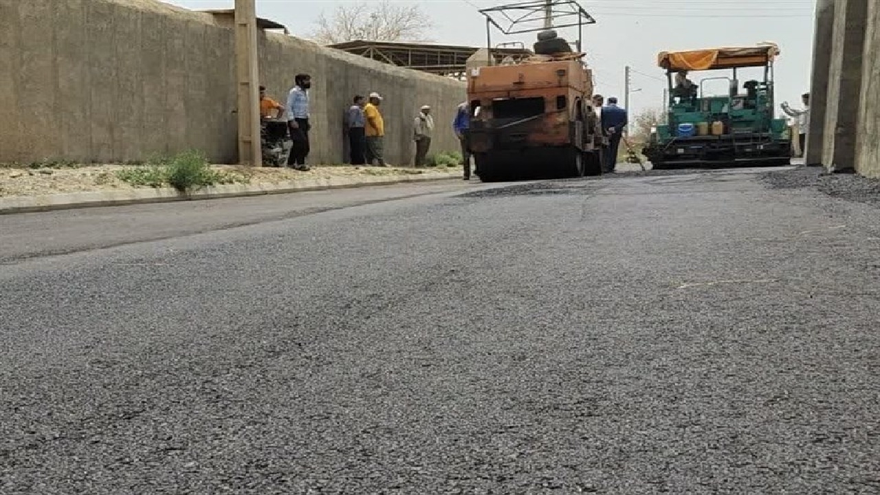 آغاز نهضت آسفالت در ۴۶ روستای ازنا؛ ۶۵ طرح با اعتبار ۳۸۰ میلیارد تومان به بهره برداری می‌ رسد