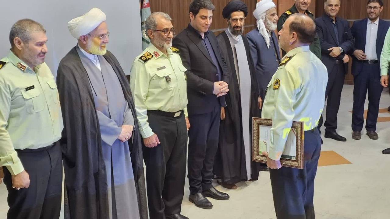 مقتدرانه بر سر هنجارشکنان فرود می‌آییم