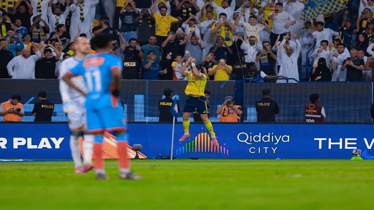 النصر ۵-۱ الریاض/ رونالدو با سرعت به سمت هزار گله شدن