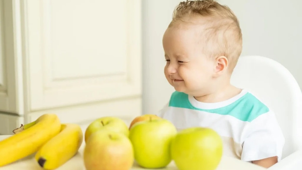 اهمیت تغذیه کودک با شیر مادر تا ۲ سالگی + فیلم
