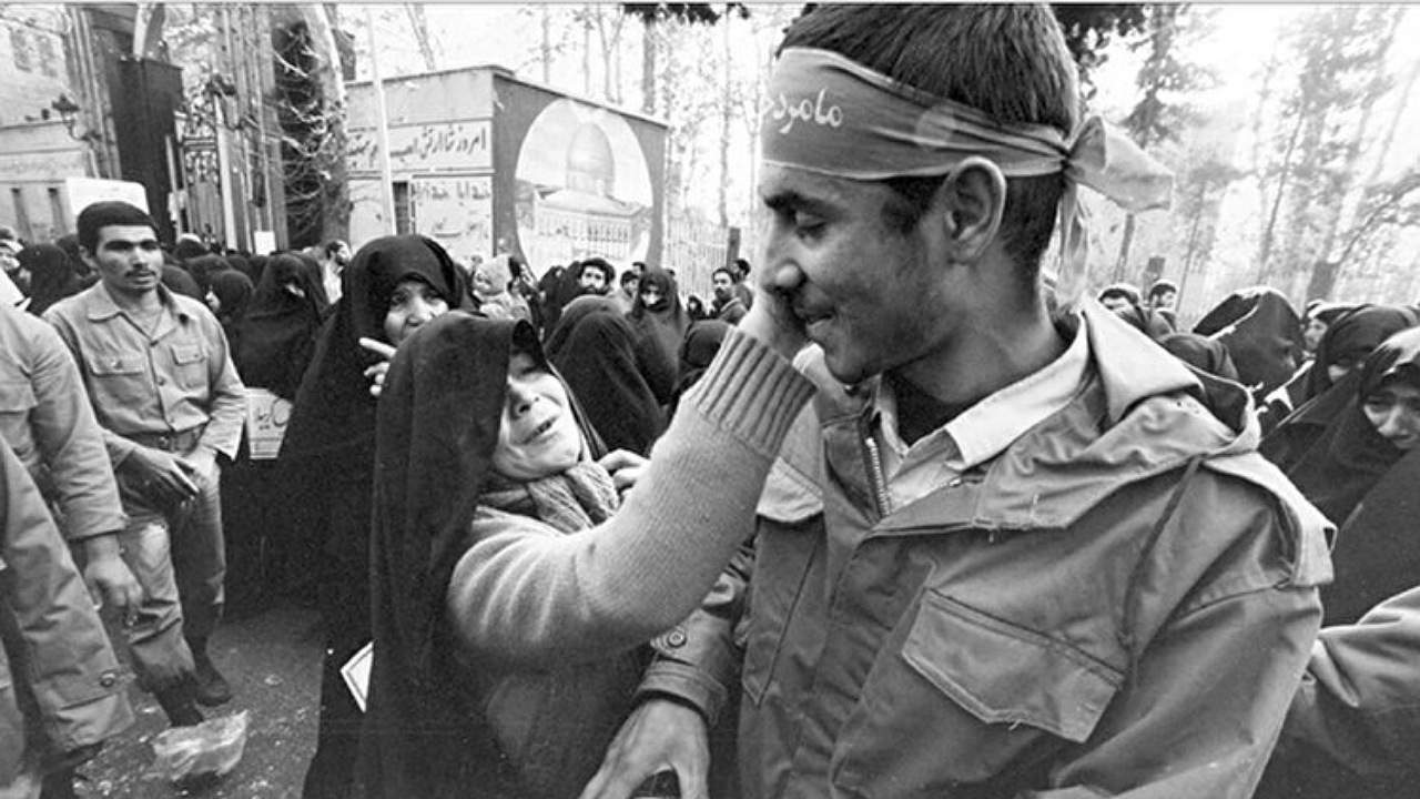 ستون&zwnj;هایی که هنوز ایستاده&zwnj;اند | روایتی از مادران جنگ