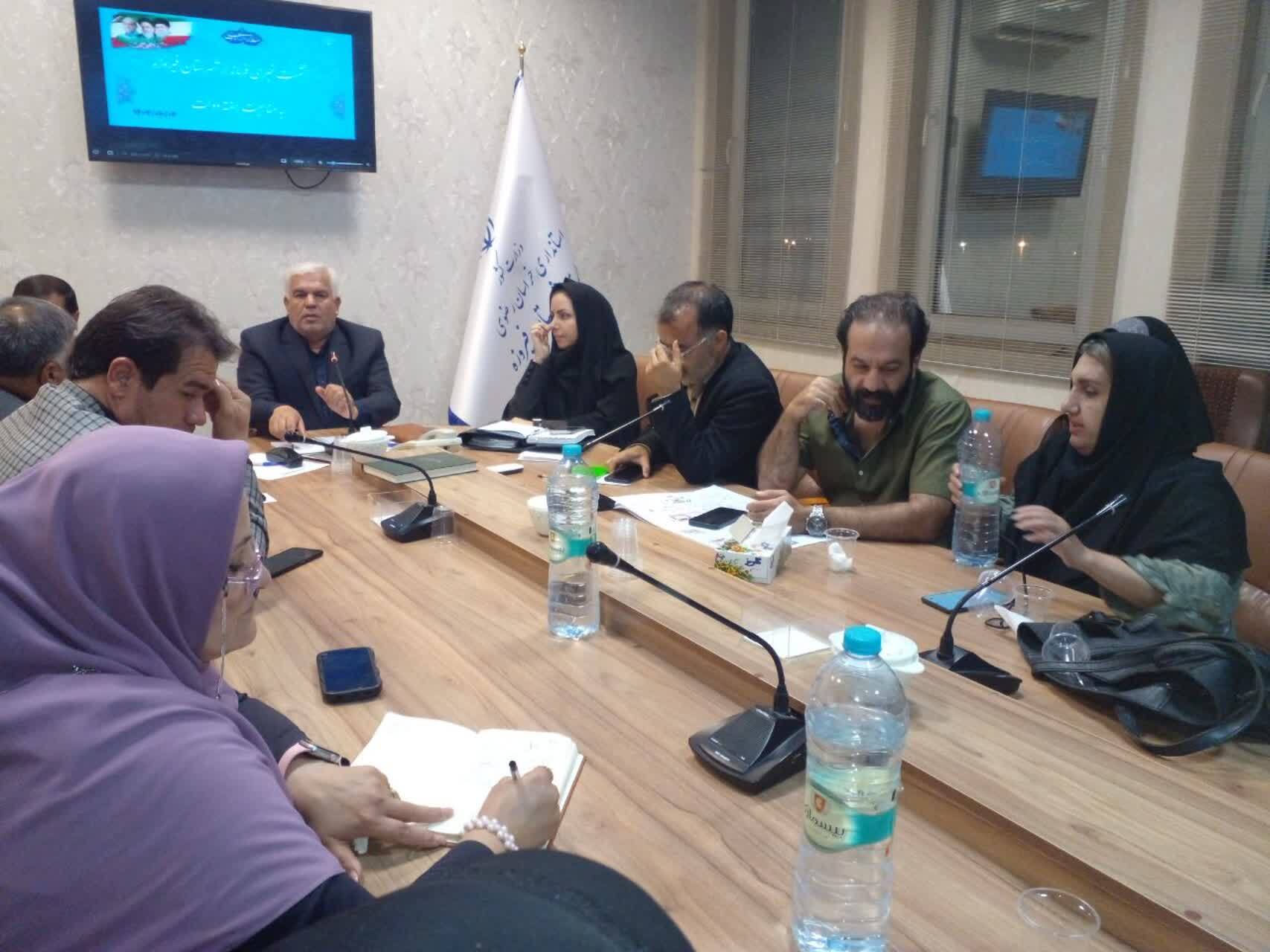 دیدار فرماندار شهر فیروزه با اصحاب رسانه در هفته دولت