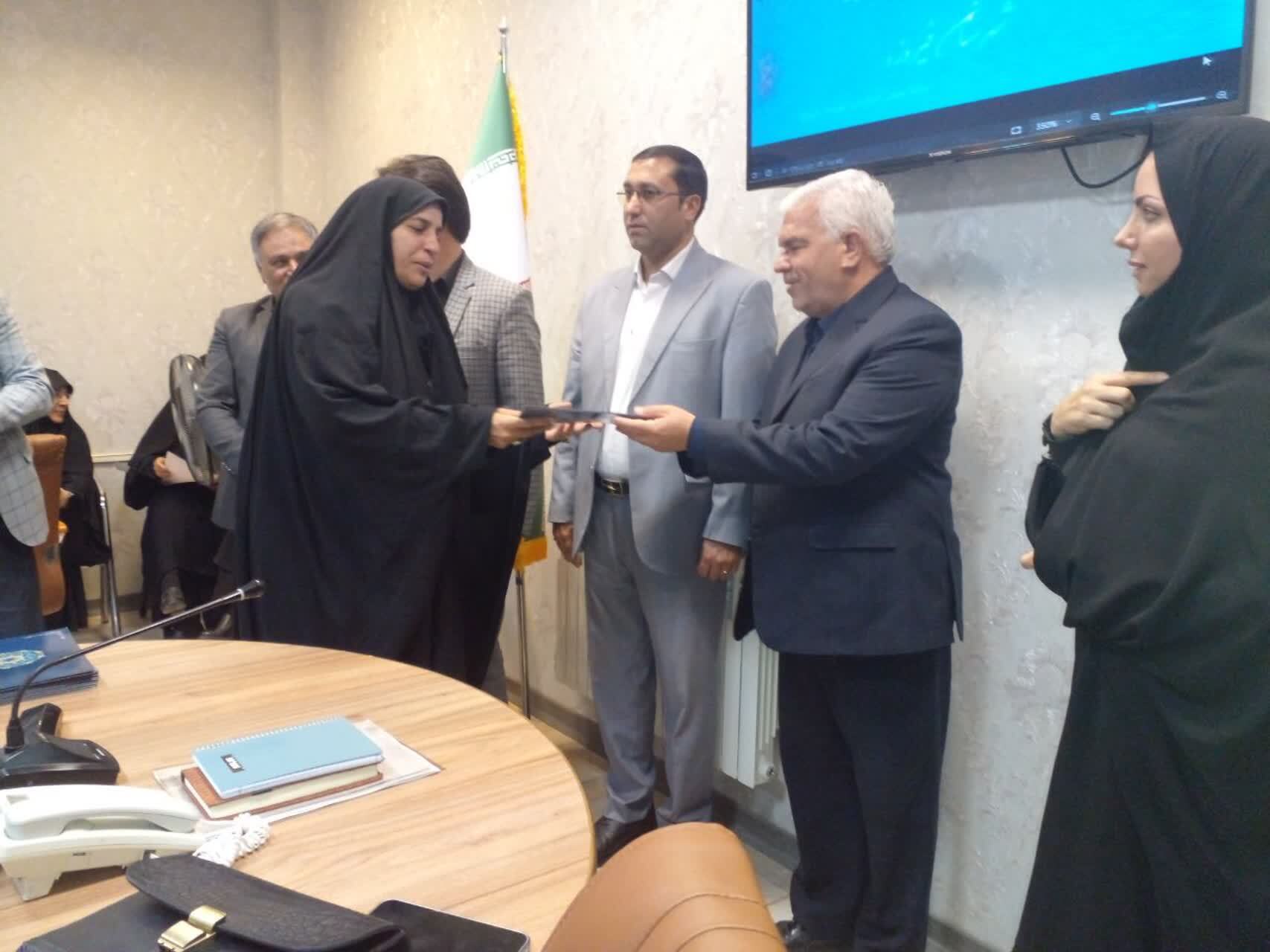 تجلیل از اصحاب رسانه