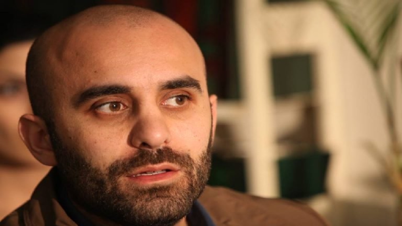 آمریکا به شما لبخند می‌زند، اما با بمب اتم شما را می‌کشد