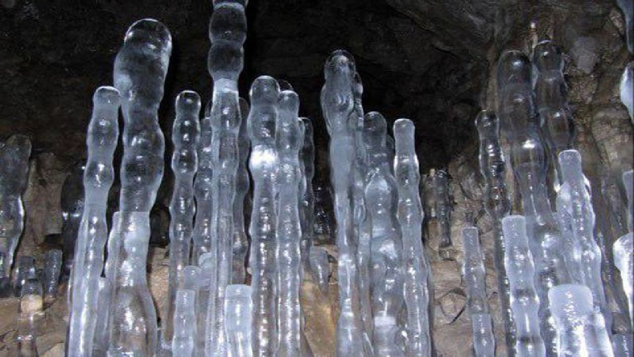 غار یخ مراد؛ گنجینه پنهان در دل البرز