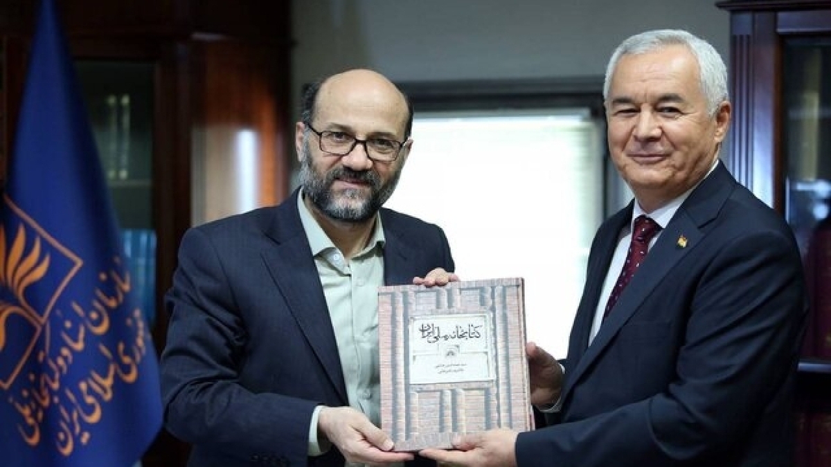 باشگاه خبرنگاران -قدردانی از توزیع شاهنامه در تاجیکستان