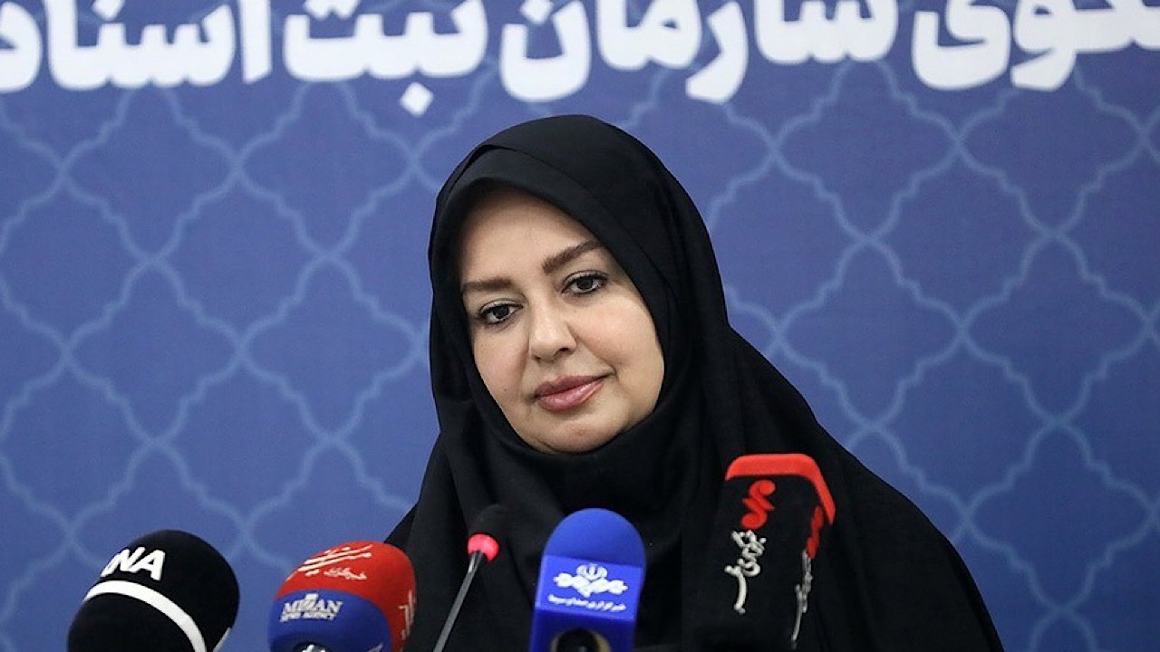 ۳ روش انجام معامله املاک دارای اسناد مالکیت حدنگار سبز رنگ