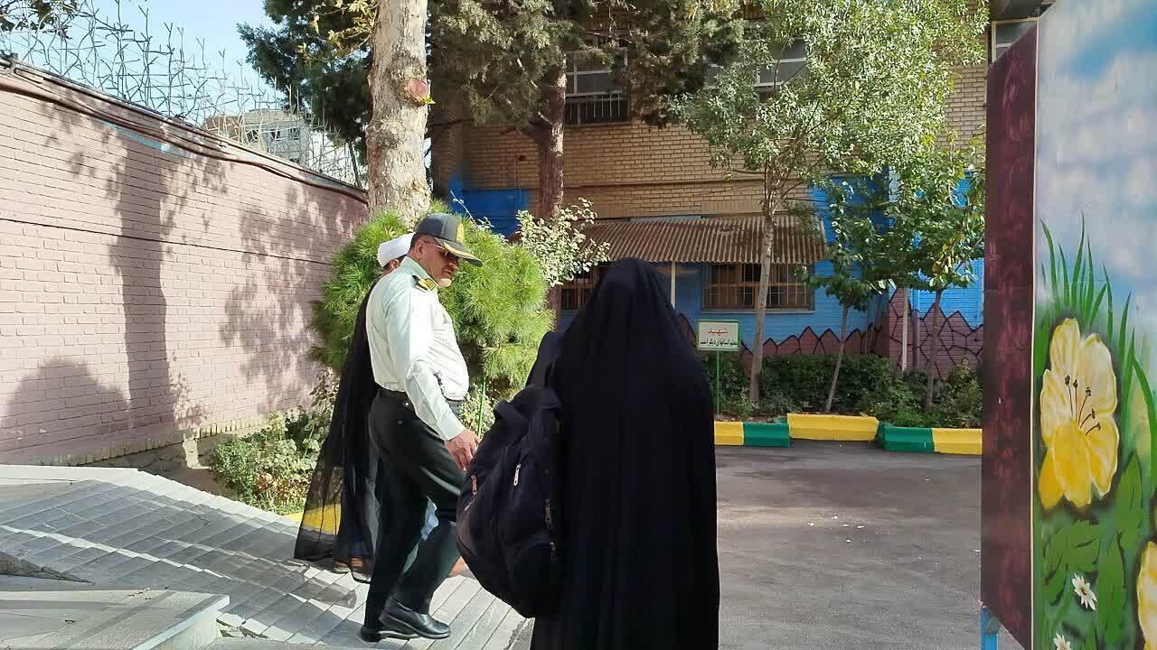 بازگشایی مدارس