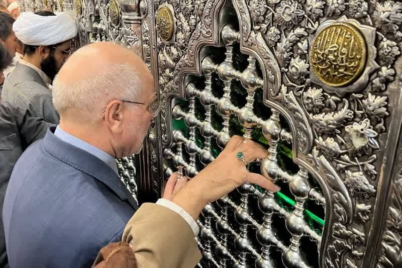 باید قیمت برخی کالاهای اساسی با کالابرگ ثابت نگه داشته شود