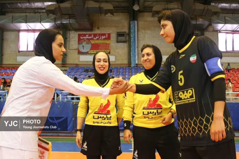 بازی فوتسال بانوان مس&zwnj;کرمان و سپاهان اصفهان