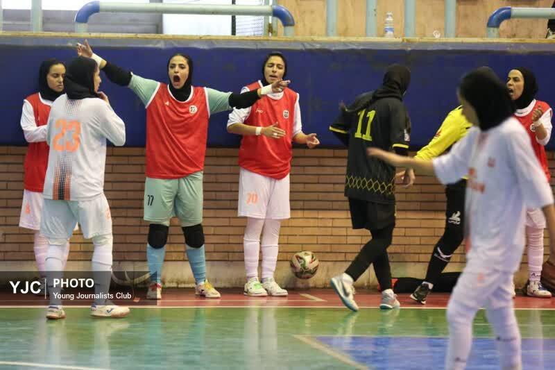 بازی فوتسال بانوان مس&zwnj;کرمان و سپاهان اصفهان