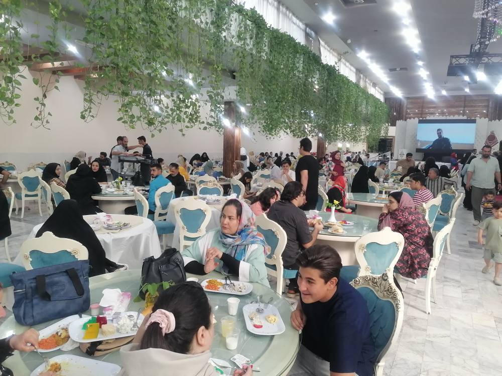 روزی خوشمزه ورنگارنگ در کرمان
