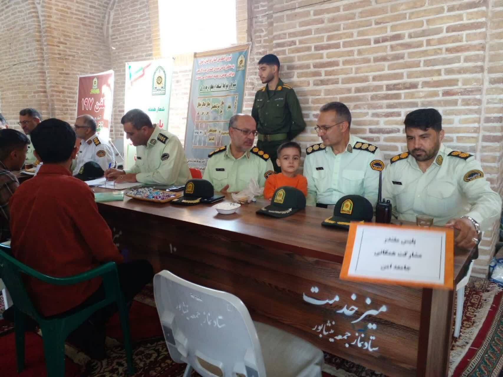 برگزاری میز خدمت در نیشابور