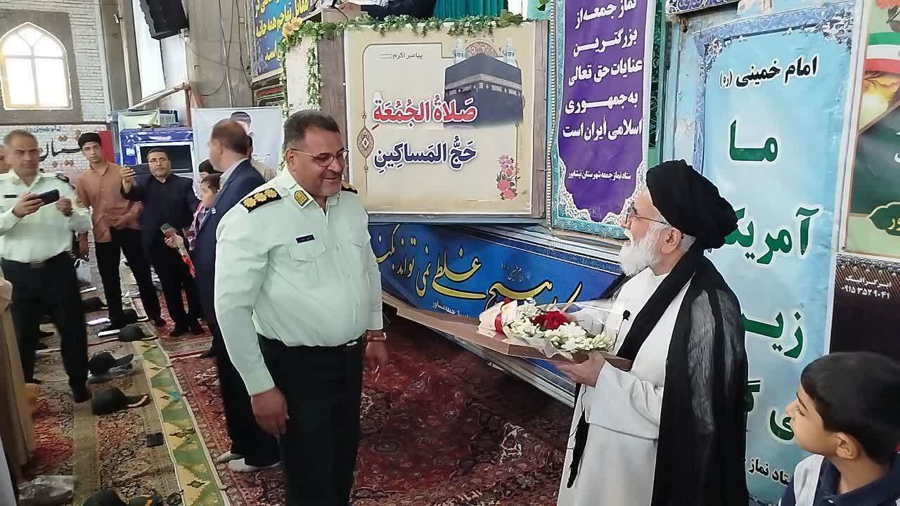 اقدام زیبای امام جمعه شهرستان نیشابور و دانش آموزان و دهه نودی‌ها در هفته فراجا + عکس و فیلم