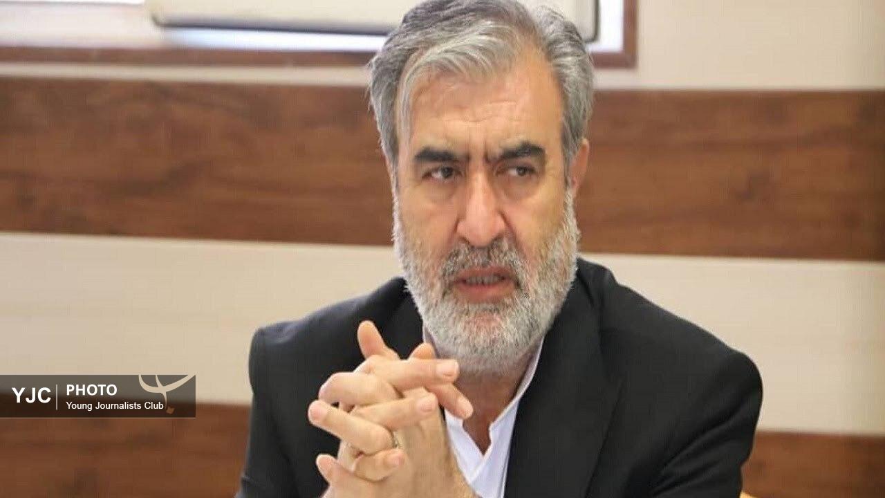 گناه تماشاگران فجر چیست که باید تاوان قصورات احتمالی را بپردازند؟