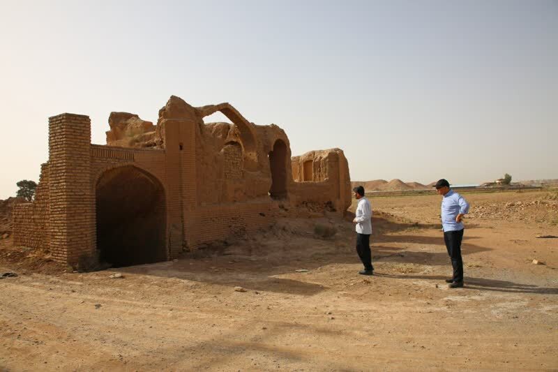 بناهای تاریخی قم از زلزله زواره جان سالم به در بردند