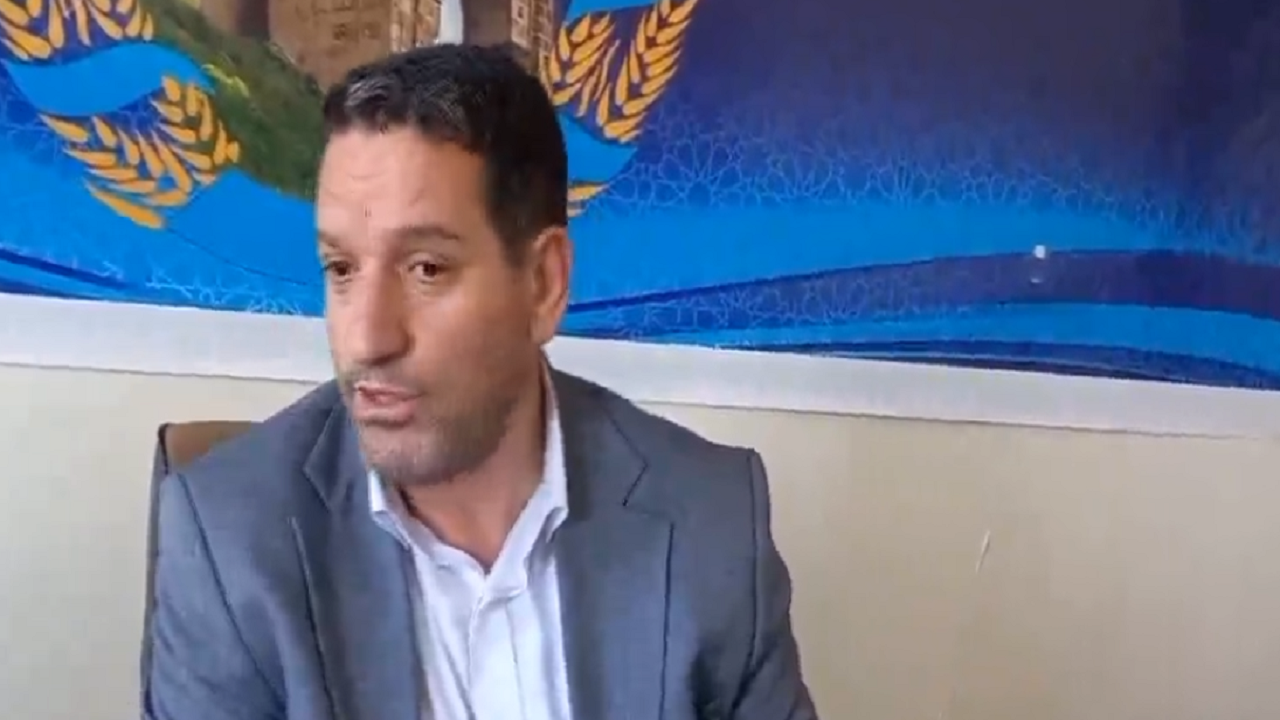 انتقاد از عدم آنتن‌دهی موبایل در قلعه باستانی تاریخی ضحاک هشترود