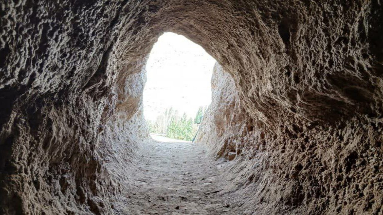 کشف غار باستانی ۵۰۰ ساله در بدخشان