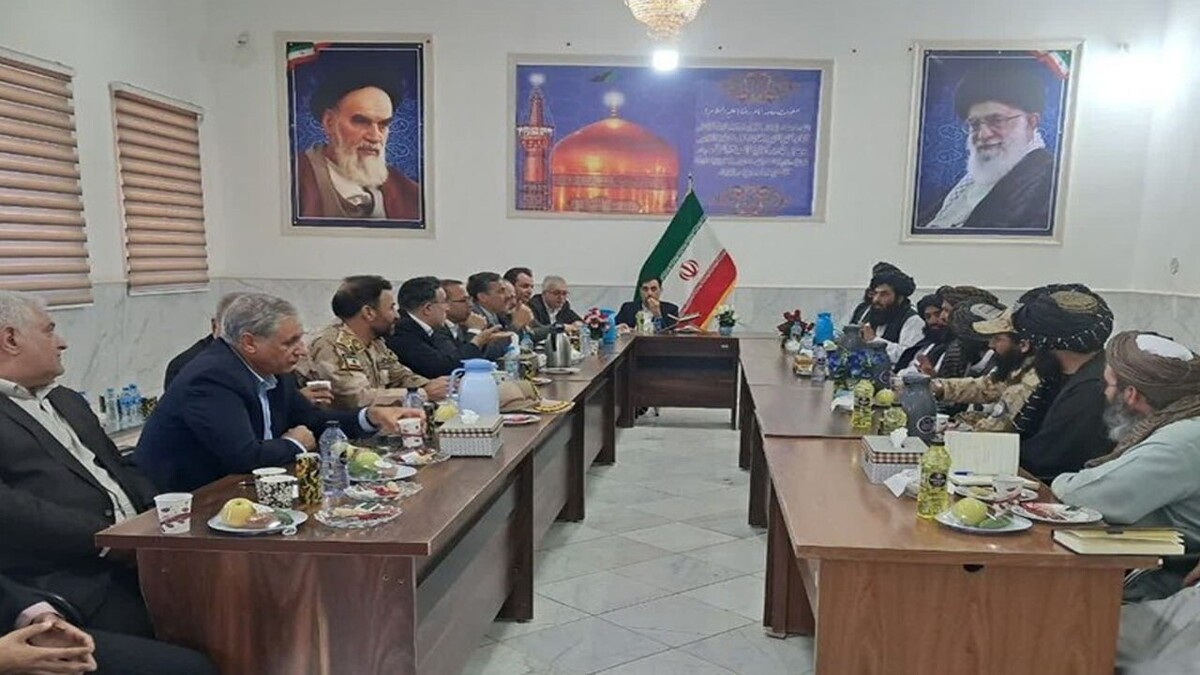 باشگاه خبرنگاران -️گفت‌وگوی مسئولان خراسان رضوی و طالبان در نقطه صفر مرزی