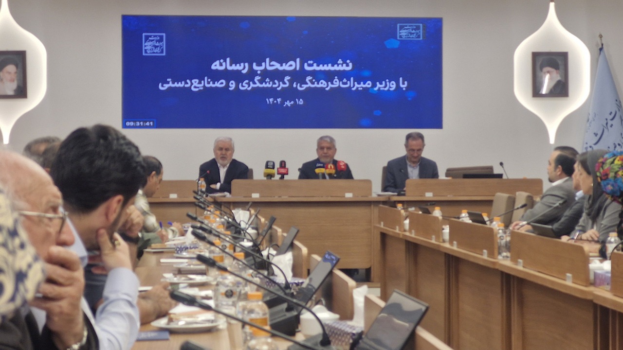 مولانا را به هیچ کشوری نبخشیده‌ایم/ باز شدن گره «سیلک»