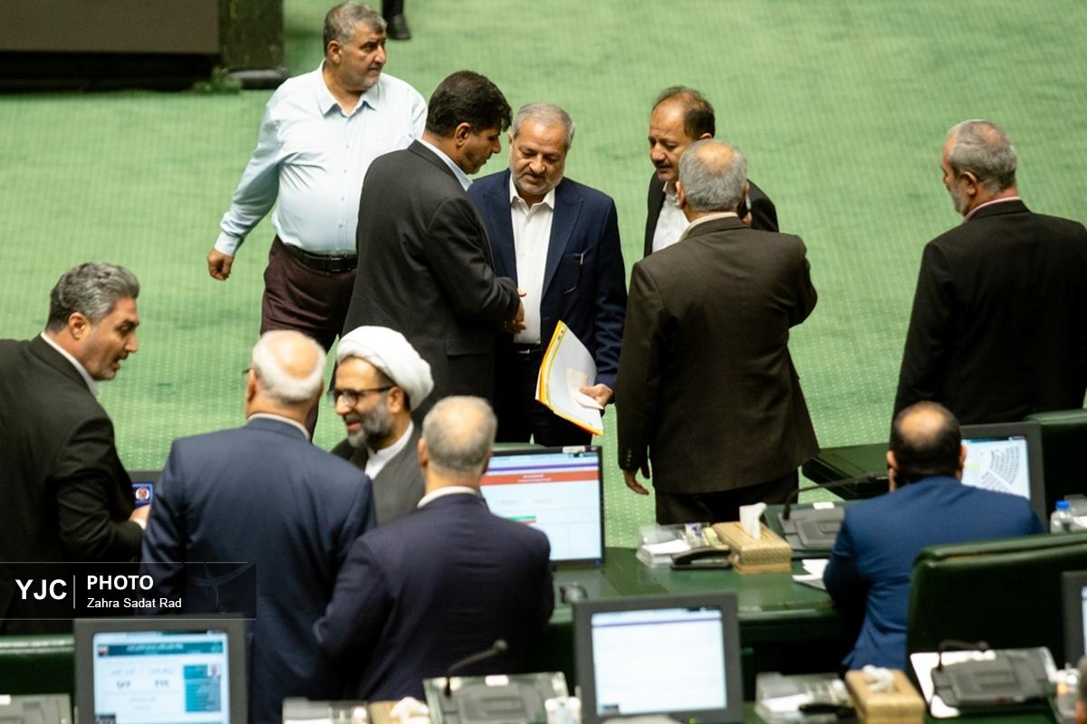 صحن علنی مجلس شورای اسلامی / ۴ آذر ۱۴۰۴