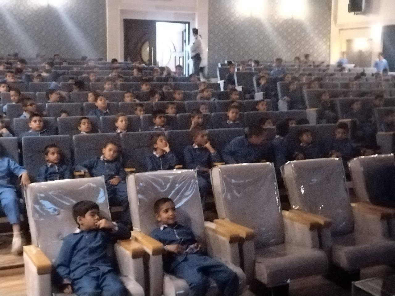 اکران اولین فیلم سینمایی در فرهنگسرای خورشید شهرداری انابد به مناسبت روز جهانی کودک + عکس