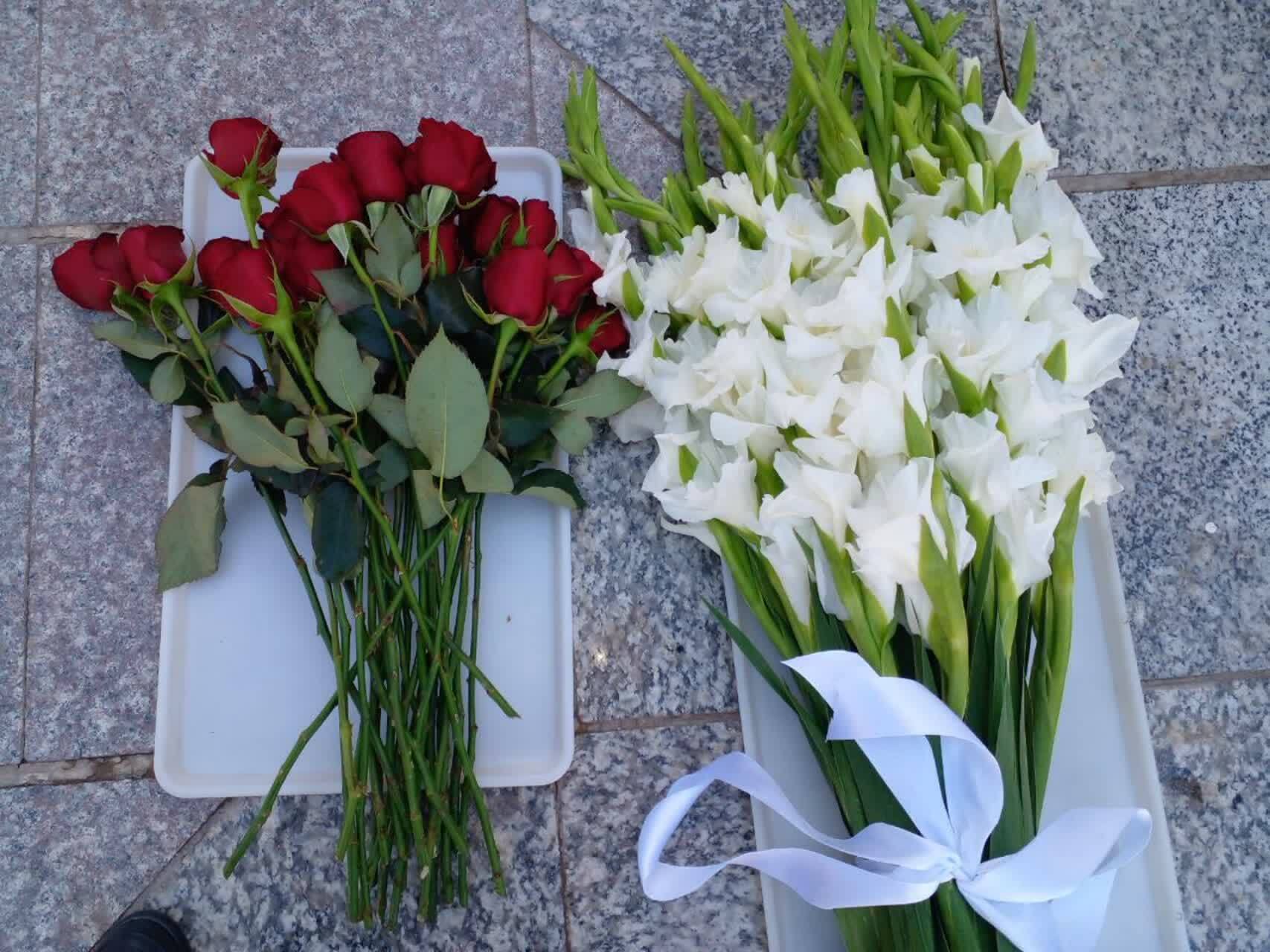 برگزاری مراسم غبار روبی،عطرافشانی و گلباران گلزار شهدای بهشت فضل برگزاری مراسم غبار روبی،عطرافشانی و گلباران گلزار شهدای بهشت فضل