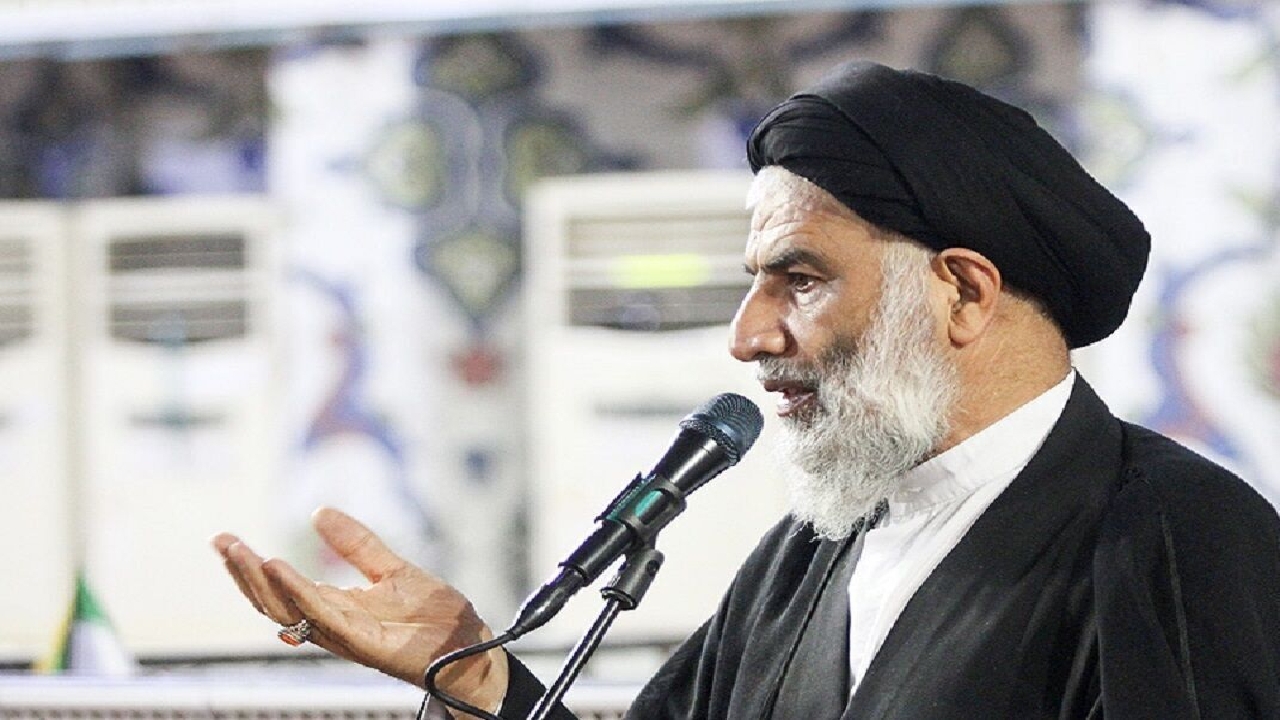 اسرائیل کوچک‌تر از آن است که در مقابل ایران اسلامی قد علم کند
