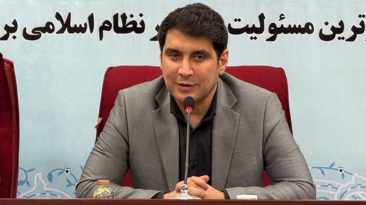 نهادهای نظارتی ضامن سلامت و شفافیت در نظام اداری هستند