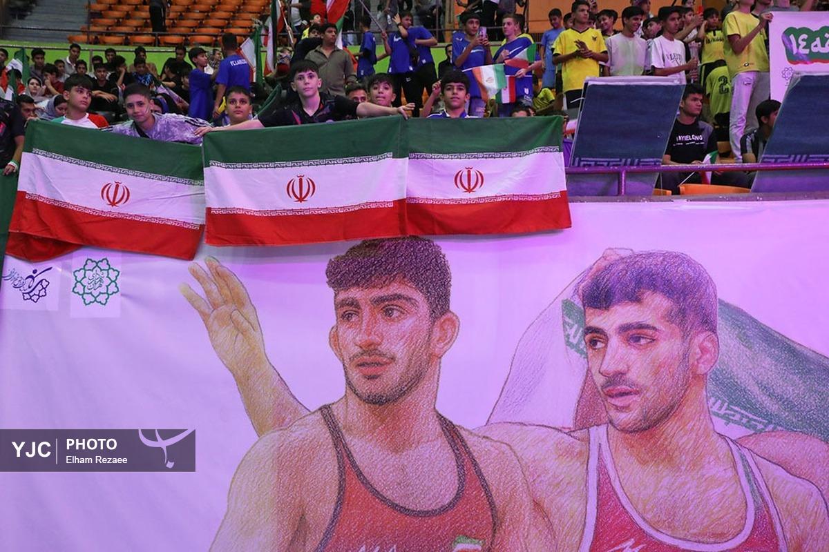 آیین تجلیل از قهرمانان ملی؛ محمد رضا طالقانی و محمد نصیری