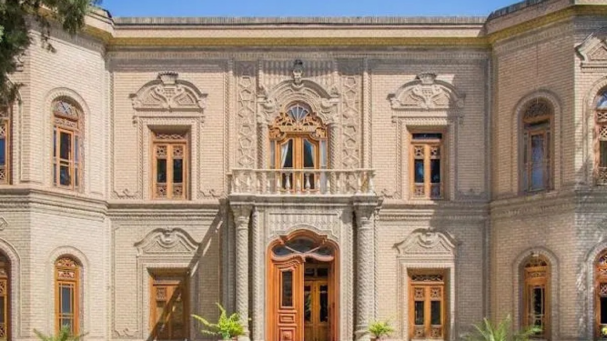 باشگاه خبرنگاران -موزه آبگینه و سفالینه باز شد