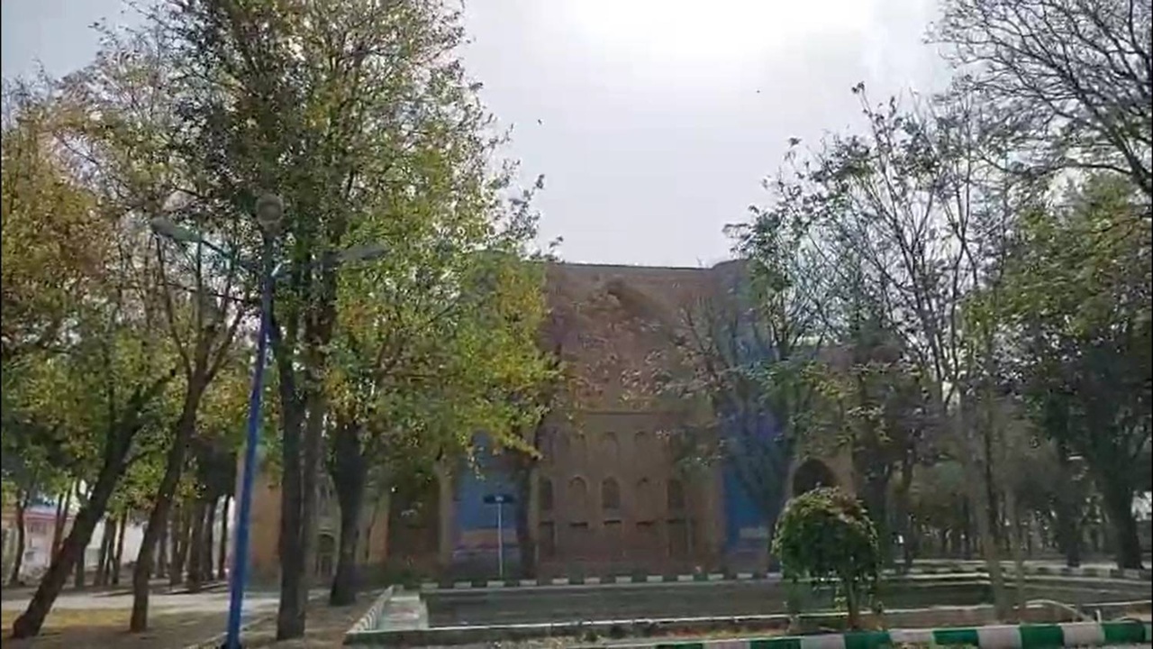 فیلمی از وزش باد در شهرستان اهر