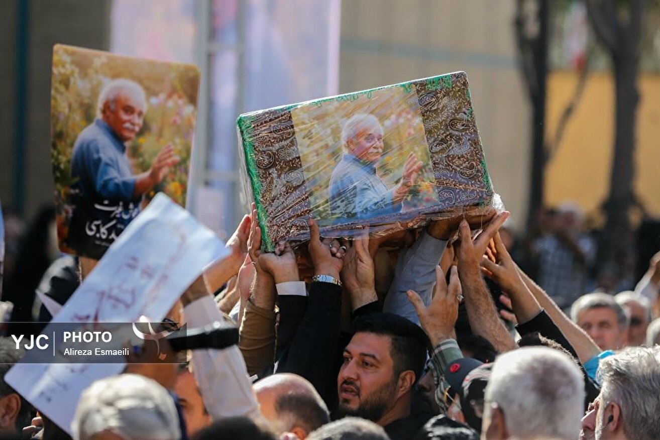 مراسم تشییع پیکر زنده یاد محمد کاسبی در تهران