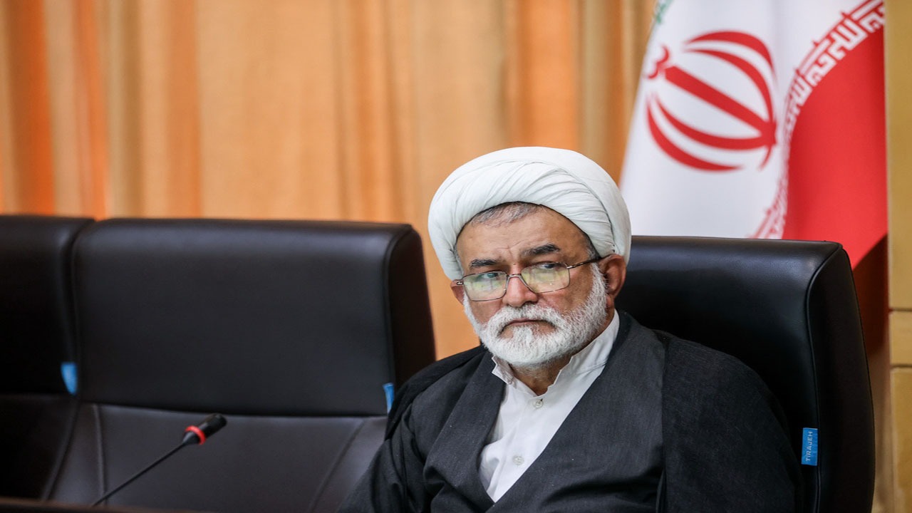 راه حل مجلس حرکت به سمت انرژی خورشیدی است