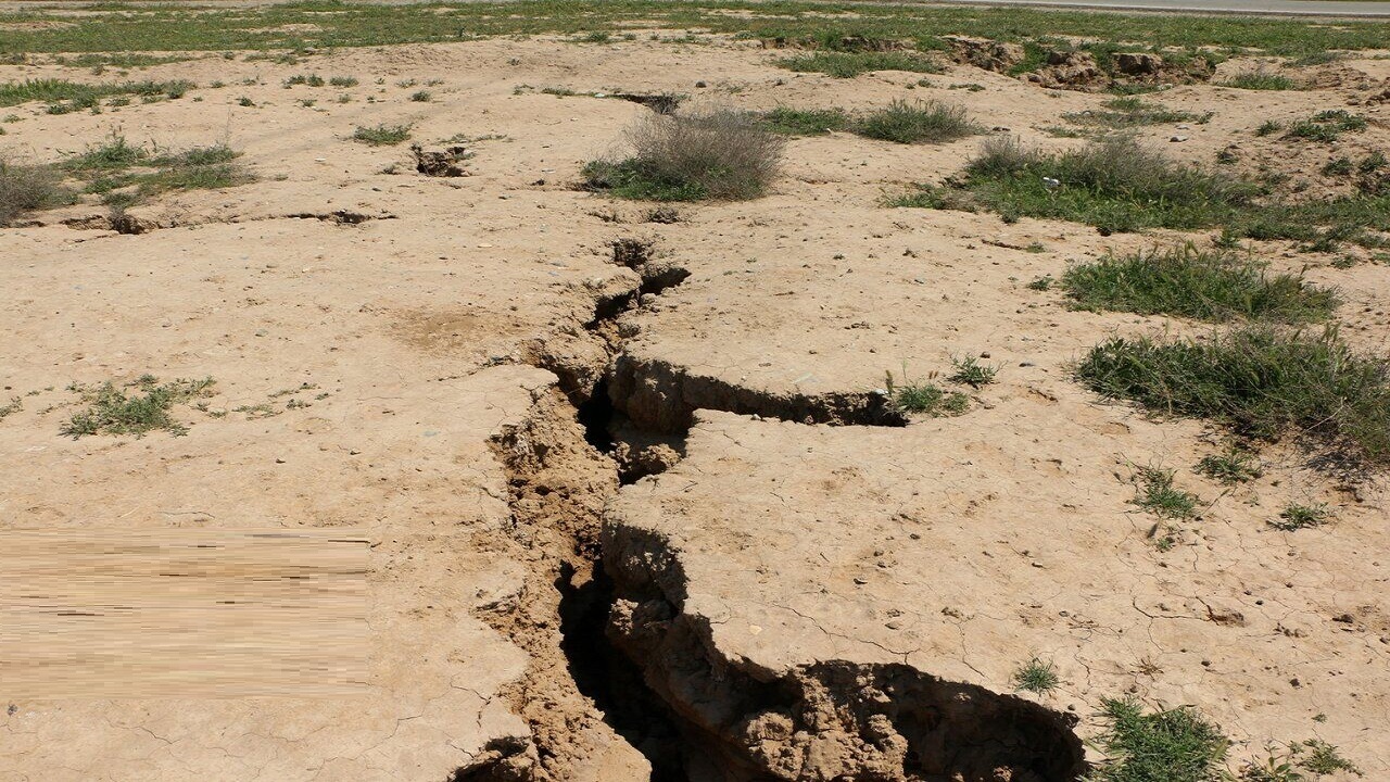 فرونشست در کمین دشت‌های قم است