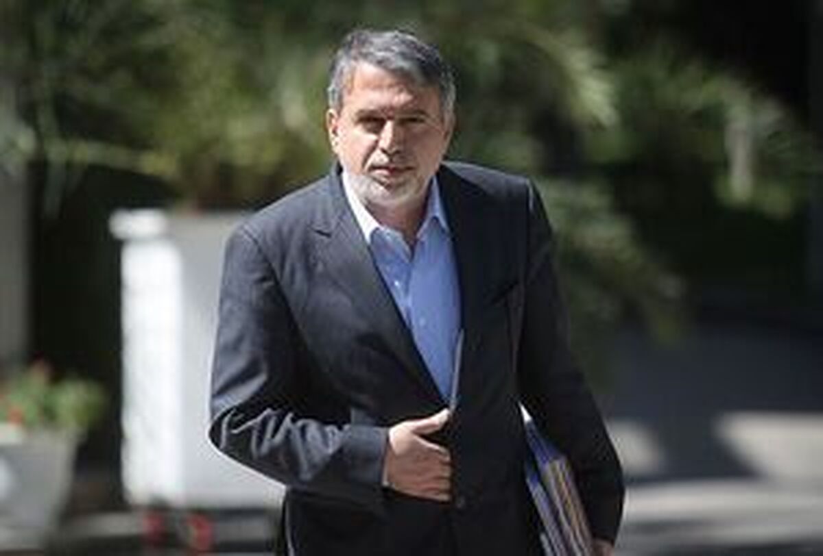 باشگاه خبرنگاران -صالحی امیری: در سال گذشته بیش از ۲ هزار مورد قاچاق آثار باستانی پیگیری شد