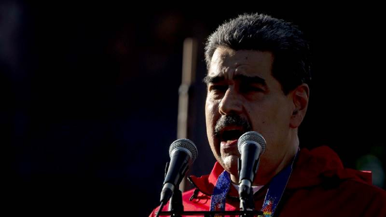 مادورو مجوز ترامپ به سیا برای عملیات پنهانی در ونزوئلا را محکوم کرد