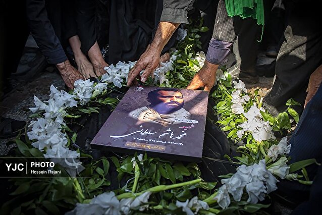 مراسم تشییع پیکر مطهر شهید محمد هاشم سلطانی در گرگان