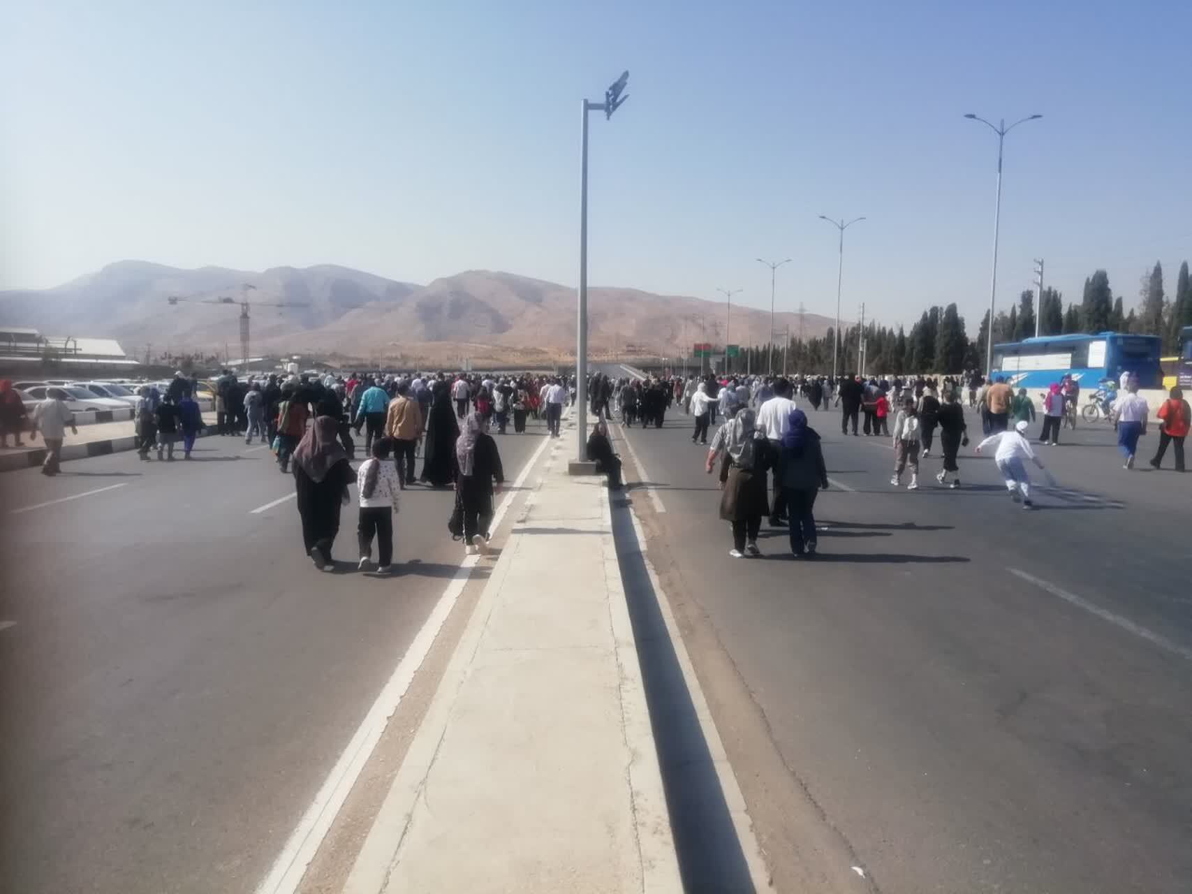 برگزاری پویش ایران جان، فارس ایران در شیراز برگزاری پویش ایران جان، فارس ایران در شیراز