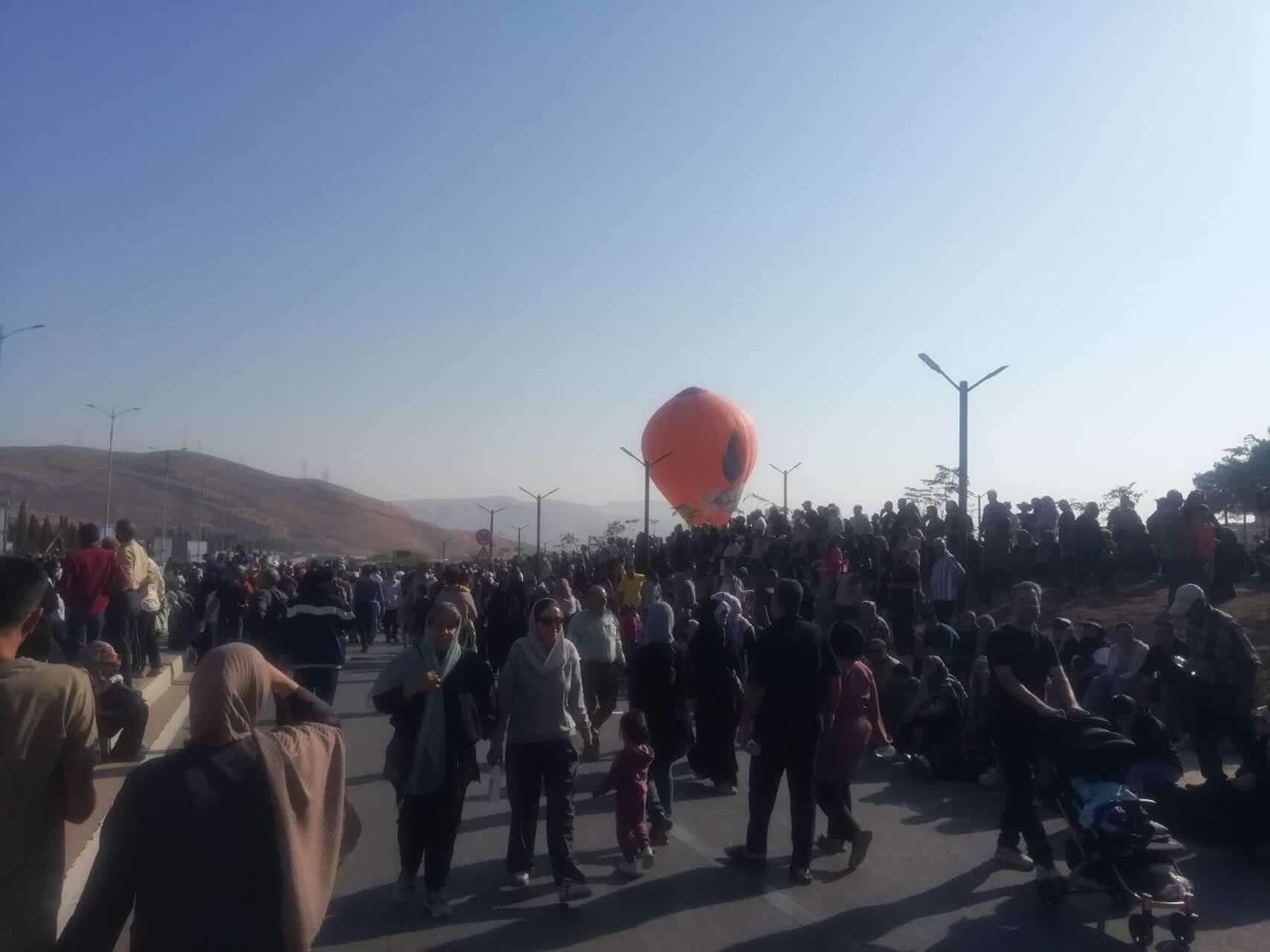 گزارش تصویری از برگزاری پویش ایران جان، فارس ایران در شیراز گزارش تصویری از برگزاری پویش ایران جان، فارس ایران در شیراز