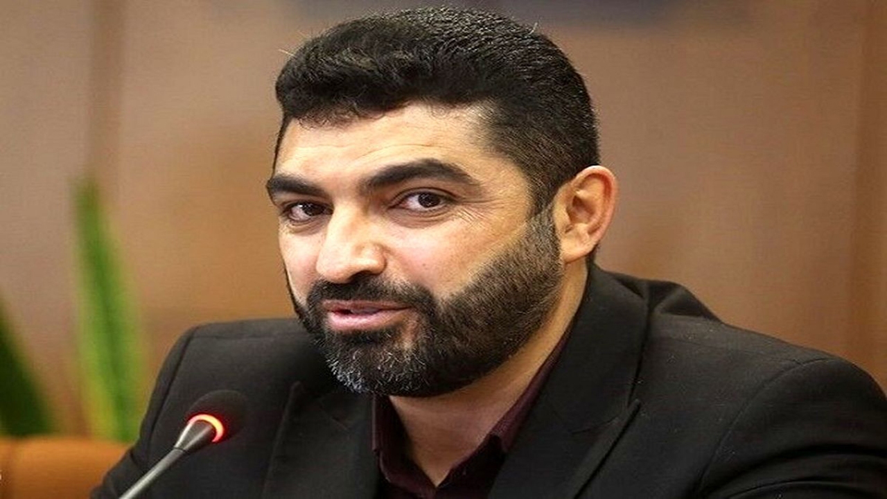 راستینه: خود تحقیری برخی جریان‌های سیاسی به ورزش هم سرایت کرده است