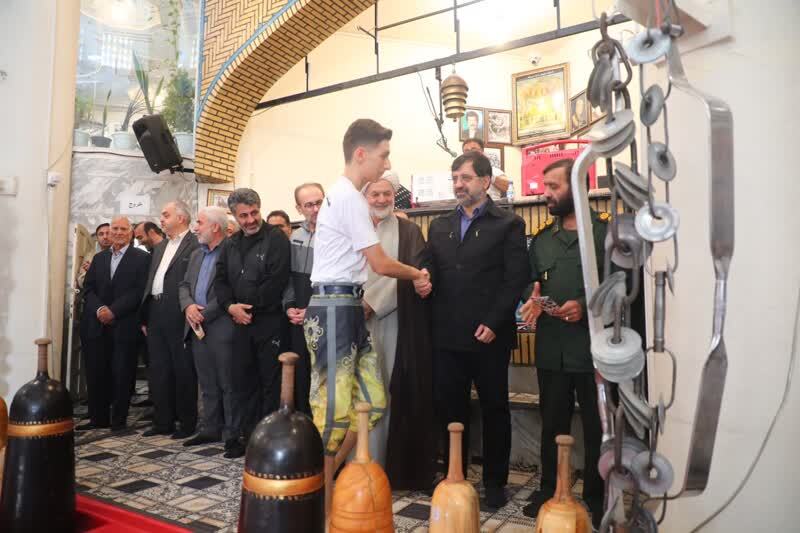 زنگ آغاز هفته تربیت&zwnj;بدنی و ورزش در زورخانه شهید فهمیده قم نواخته شد
