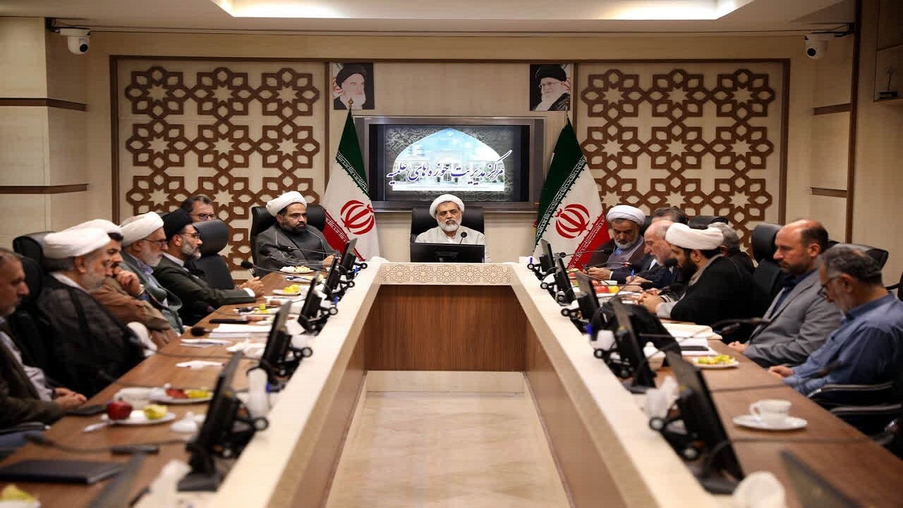 قهرمان پروری در کشور از بستر مساجد آغاز شد