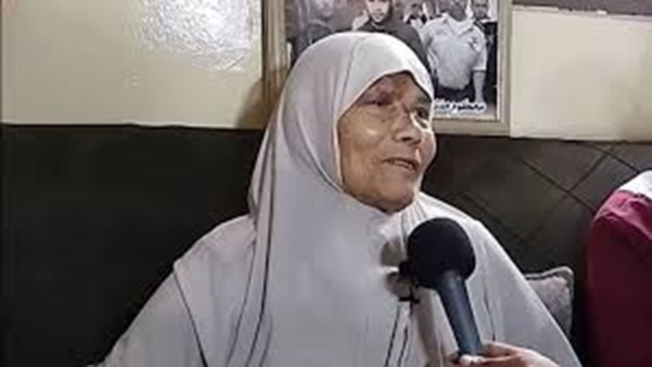 مادر فلسطینی: ما به دست مردی از قوم فارس،‌ پیروز می‌شویم + فیلم