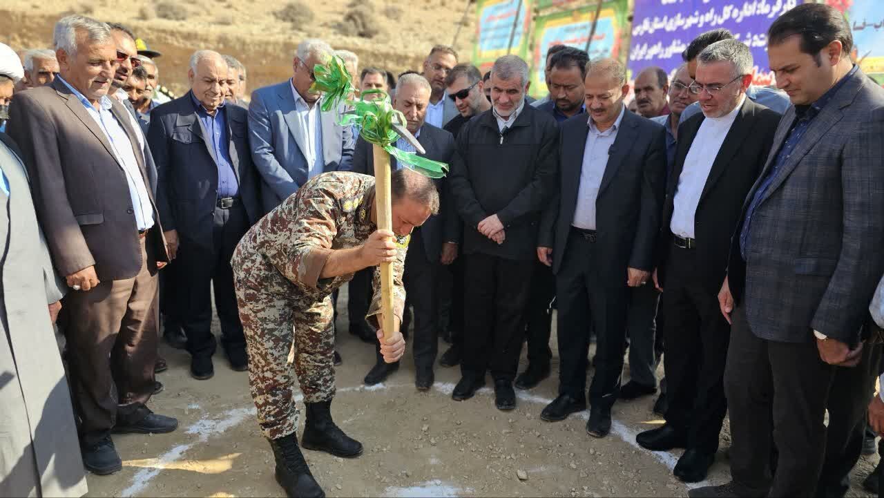 آغاز عملیات بهسازی ۲۱ کیلومتر از محور فسا – داراب