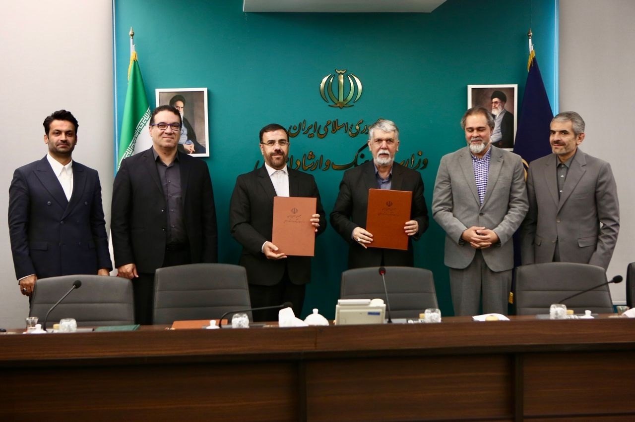 دبیرخانه دائمی جشنواره جهانی فیلم فجر به فارس منتقل شد
