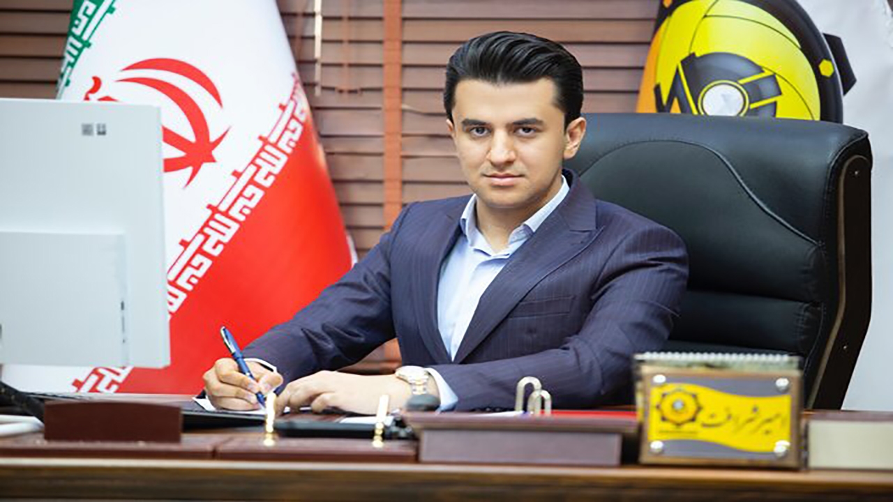 مخالف حضور به‌نژاد در تیم ملی والیبال بودیم/ چون بحث ملی است تبعیت می‌کنیم