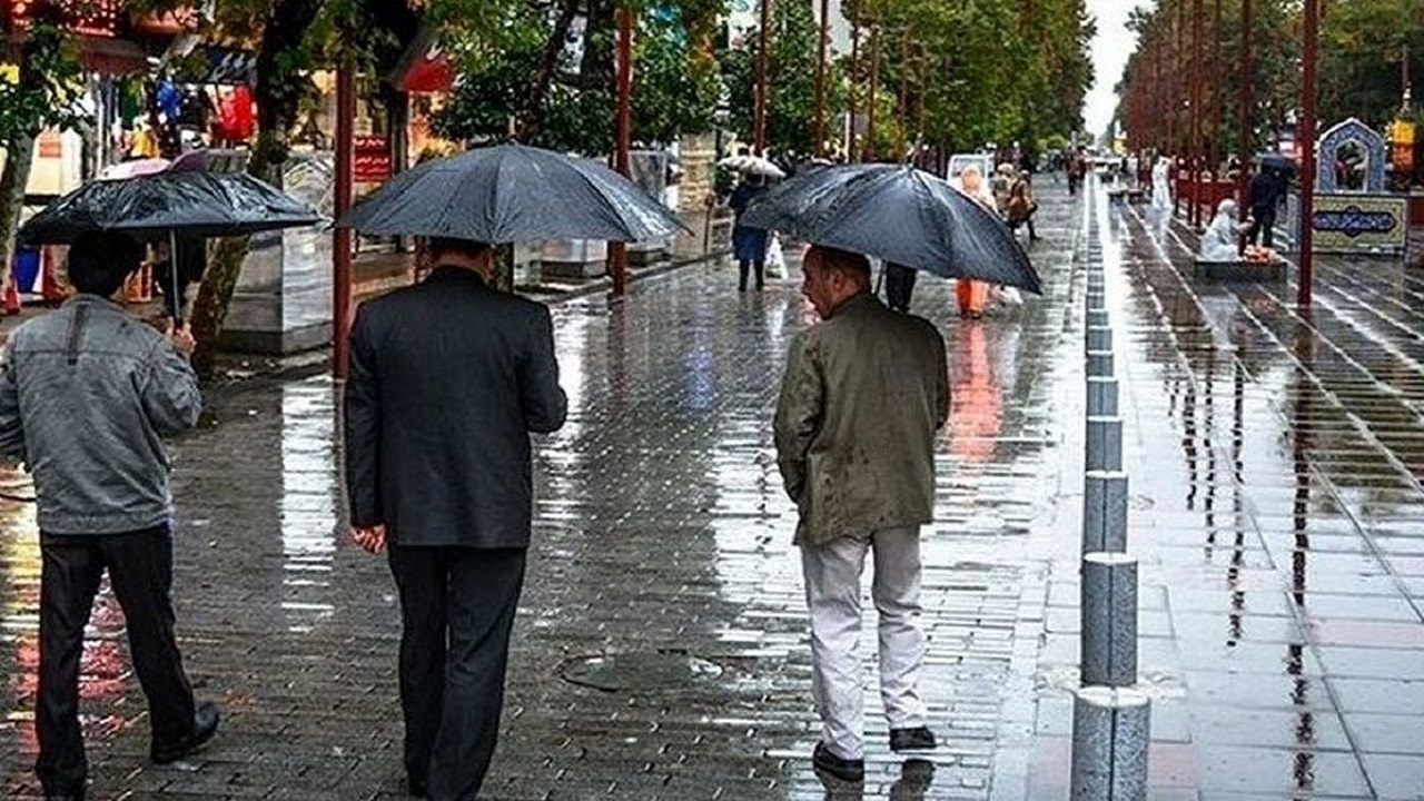 بارش پراکنده باران همراه با کاهش دما از عصر امروز در گلستان
