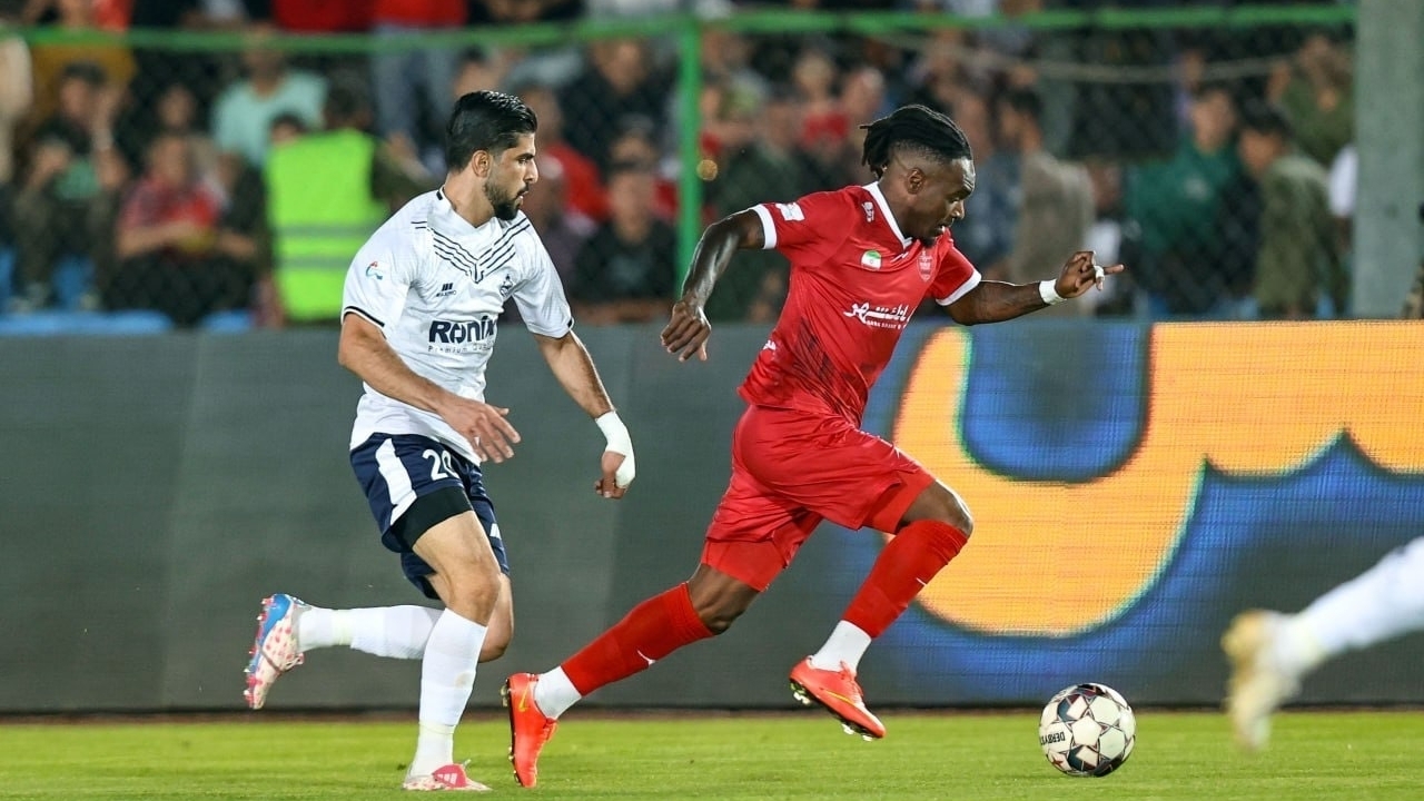 پرسپولیس ۰ - ۰ ملوان بندرانزلی/ شاگردان هاشمیان همچنان در حسرت برد در خانه